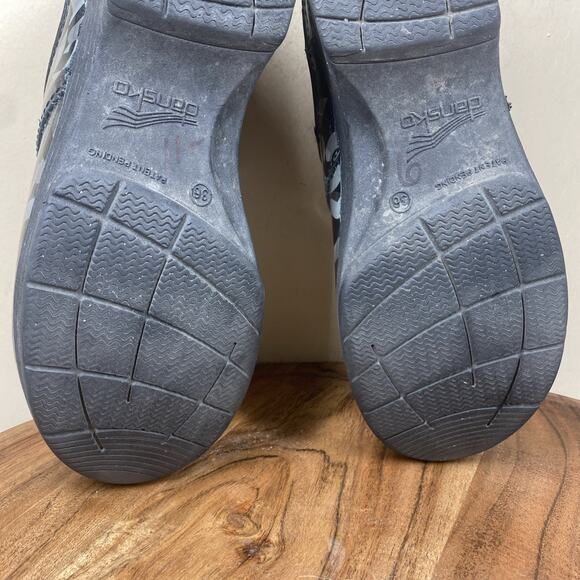 Dansko LT Pro Twisty Womens Black And Silver Size 36 6 Patent Leather Clogs - Picture 9 of 11